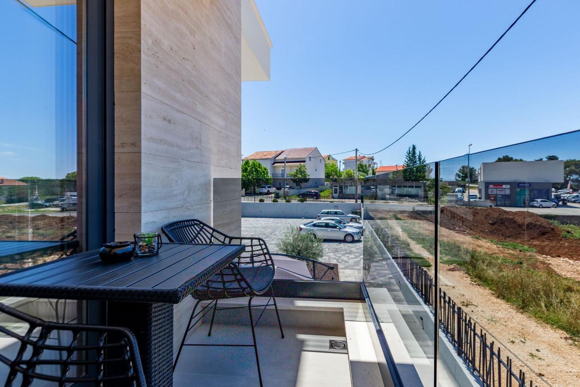 Casa Mia Apartments With Parking Zadar Zewnętrze zdjęcie
